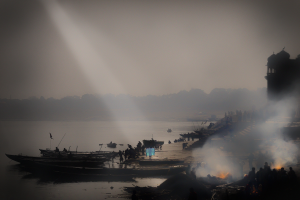 Didier JALLAIS - Crémations à Varanasi